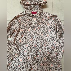 Illusion Tan Animal Print Lightweight Button Up Rain Coat, M